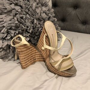 Authentic Gucci wedges